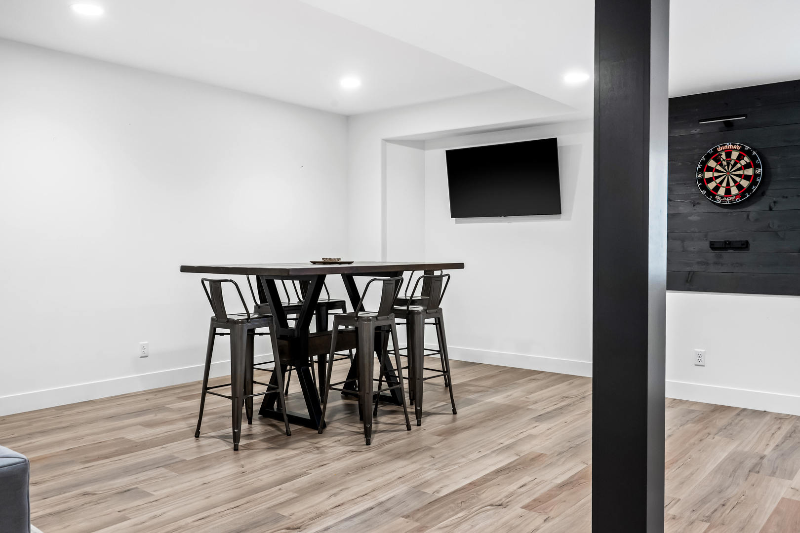 2213 Tyler Trail, Bloomington, IL 61704