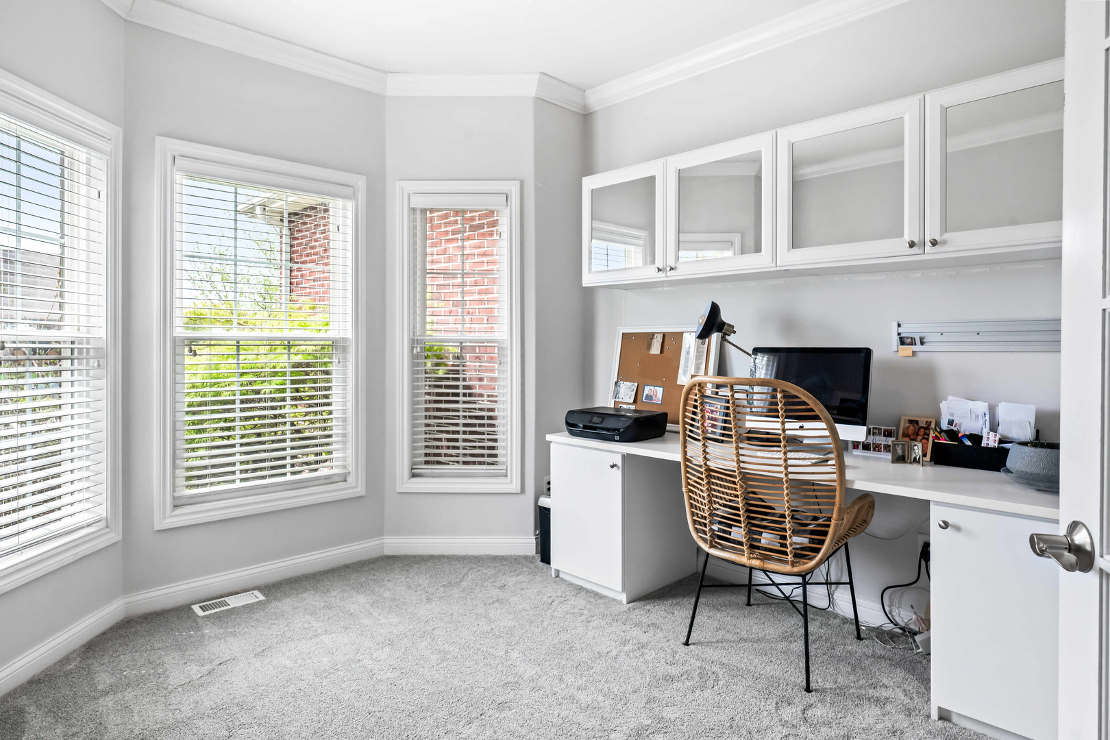 2213 Tyler Trail, Bloomington, IL 61704