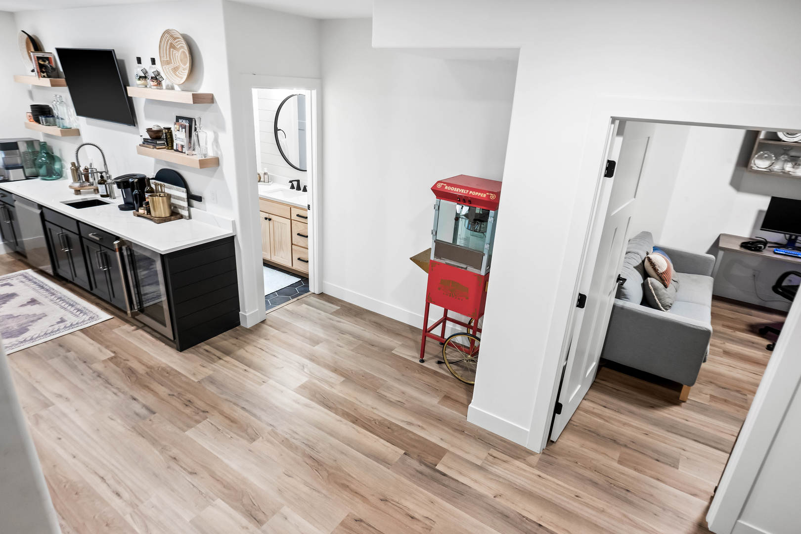 2213 Tyler Trail, Bloomington, IL 61704