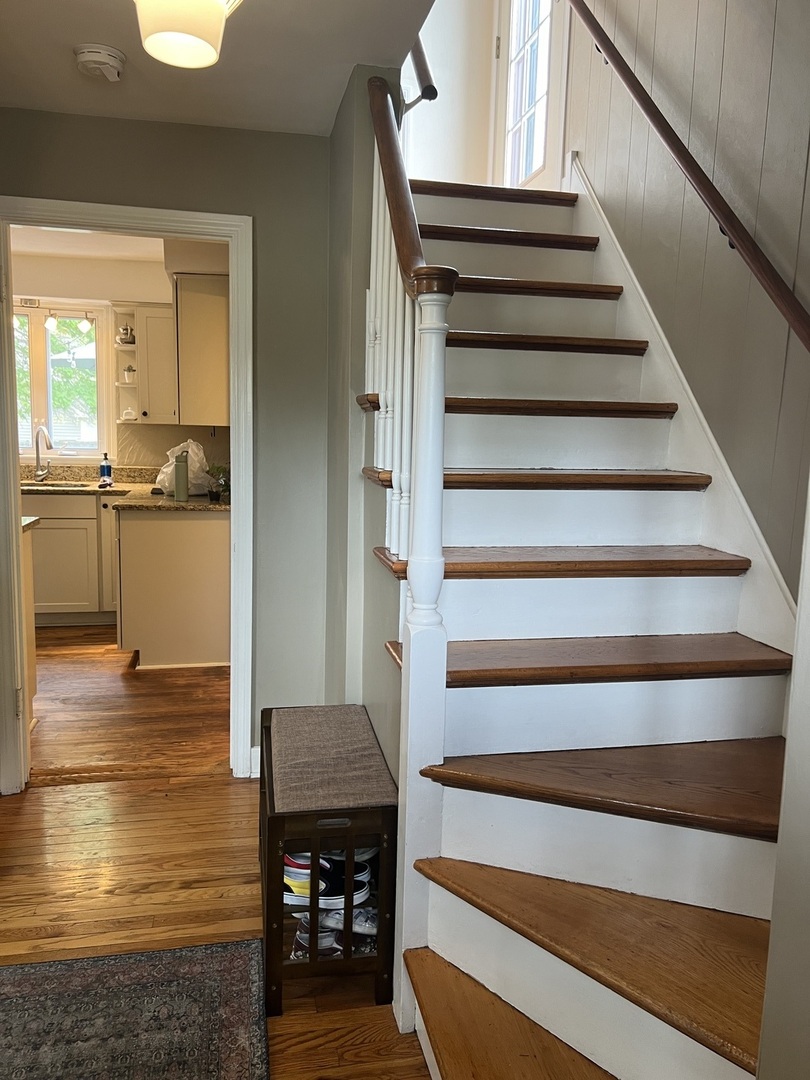 4716 Wolf Road, Western Springs, IL 60558