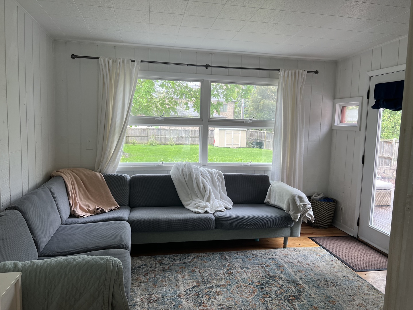 4716 Wolf Road, Western Springs, IL 60558