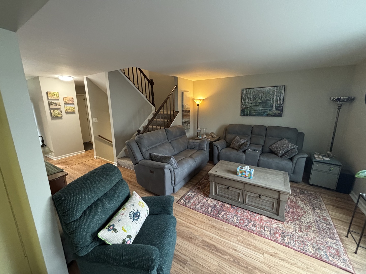 2179 N Queensburg Lane, Palatine, IL 60074