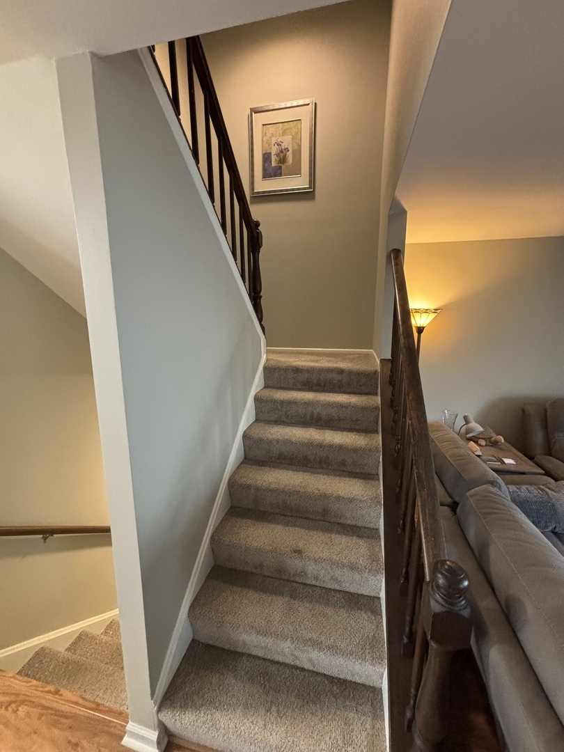 2179 N Queensburg Lane, Palatine, IL 60074