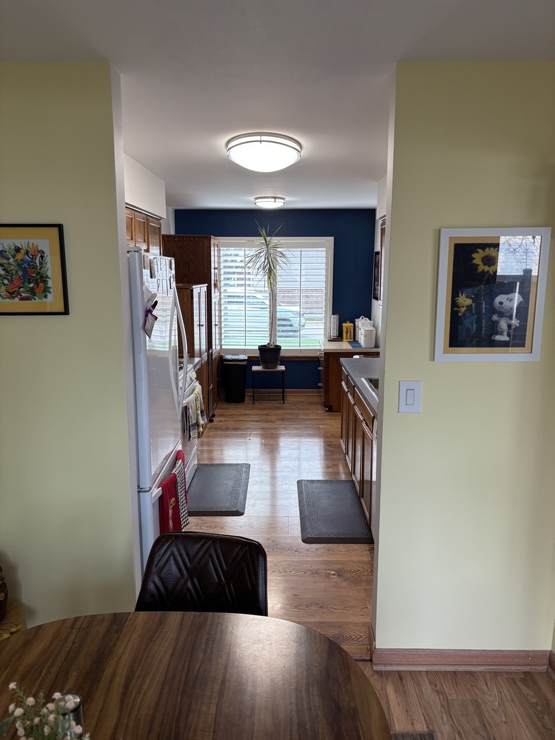 2179 N Queensburg Lane, Palatine, IL 60074