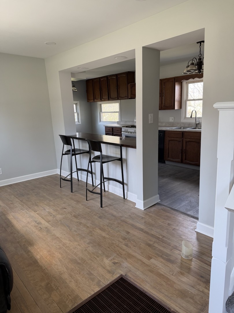 105 N Pearl Street, Willow Springs, IL 60480