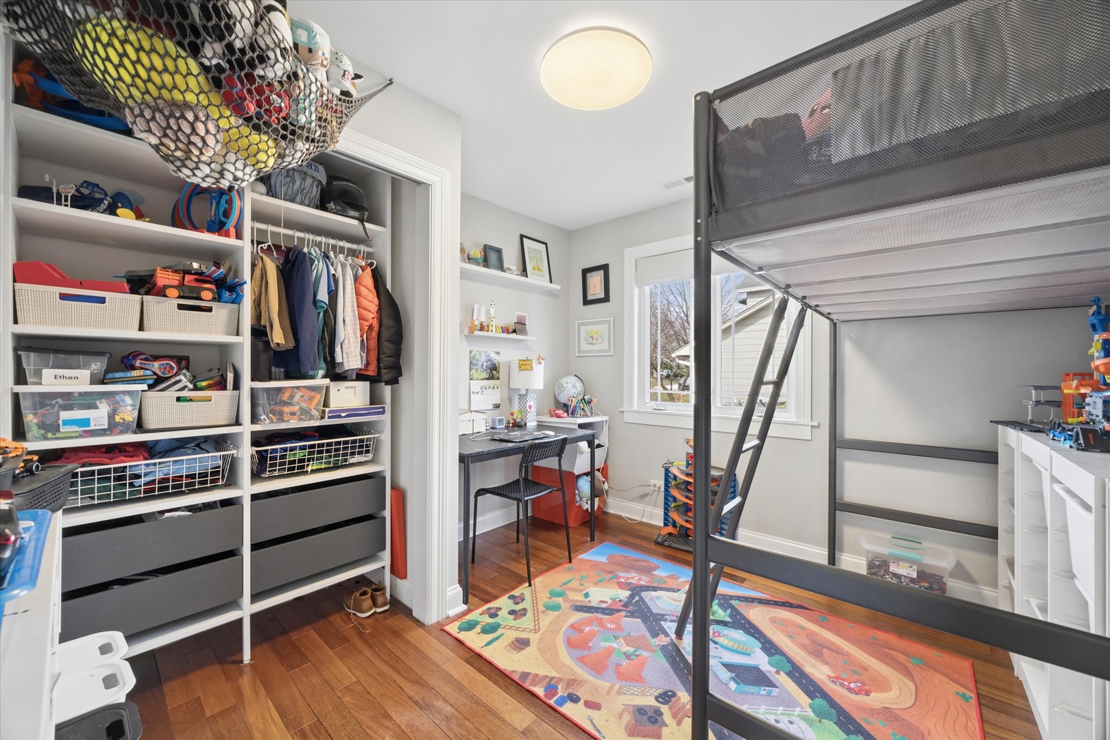 2000 W 55th Place, La Grange Highlands, IL 60525