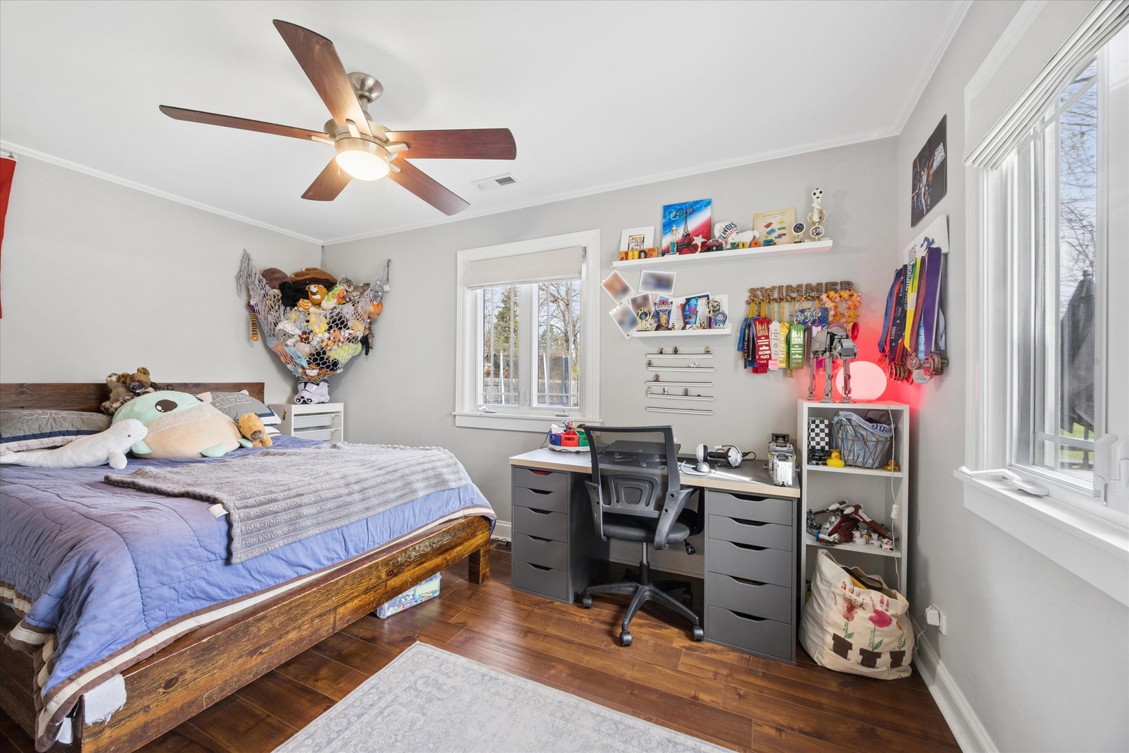 2000 W 55th Place, La Grange Highlands, IL 60525