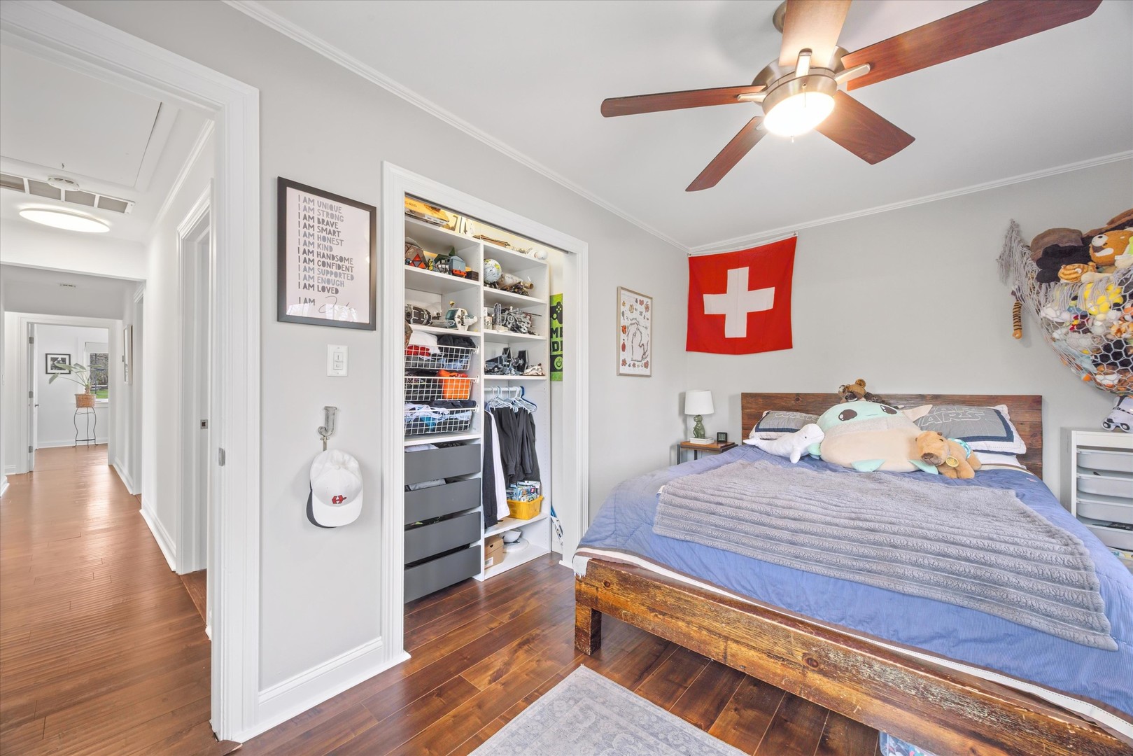 2000 W 55th Place, La Grange Highlands, IL 60525