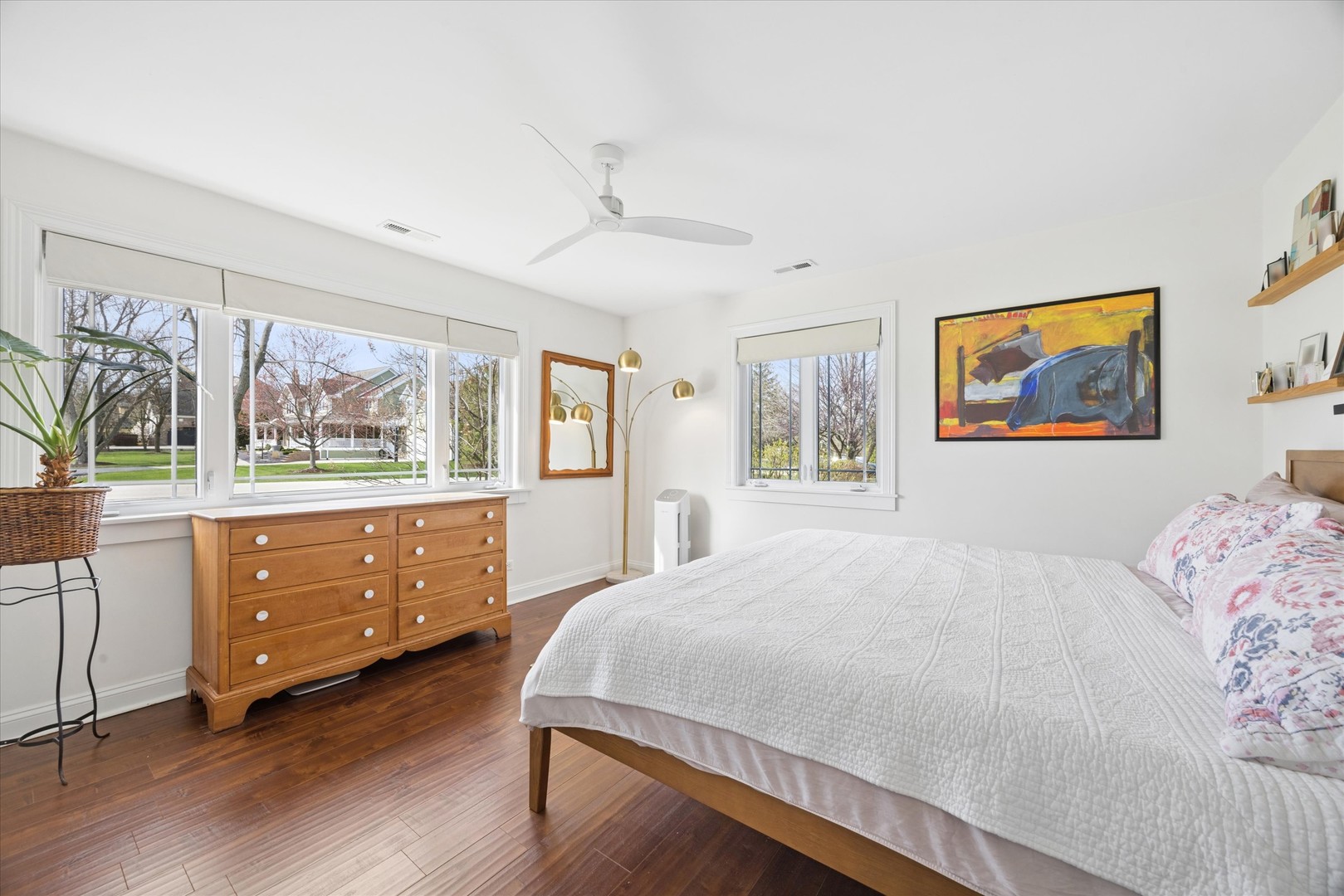 2000 W 55th Place, La Grange Highlands, IL 60525