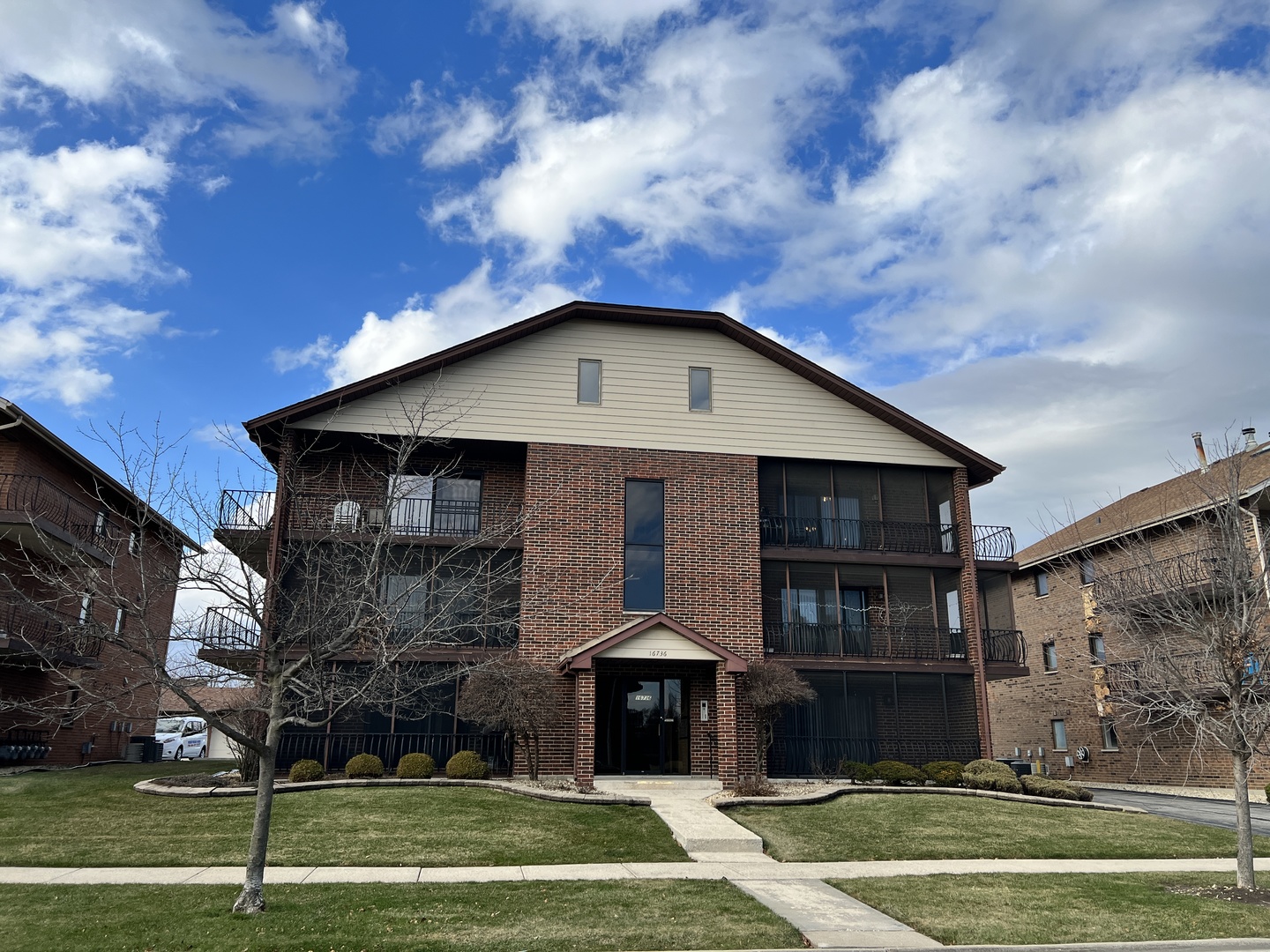 16736 Paxton Avenue #1N, Tinley Park, IL 60477