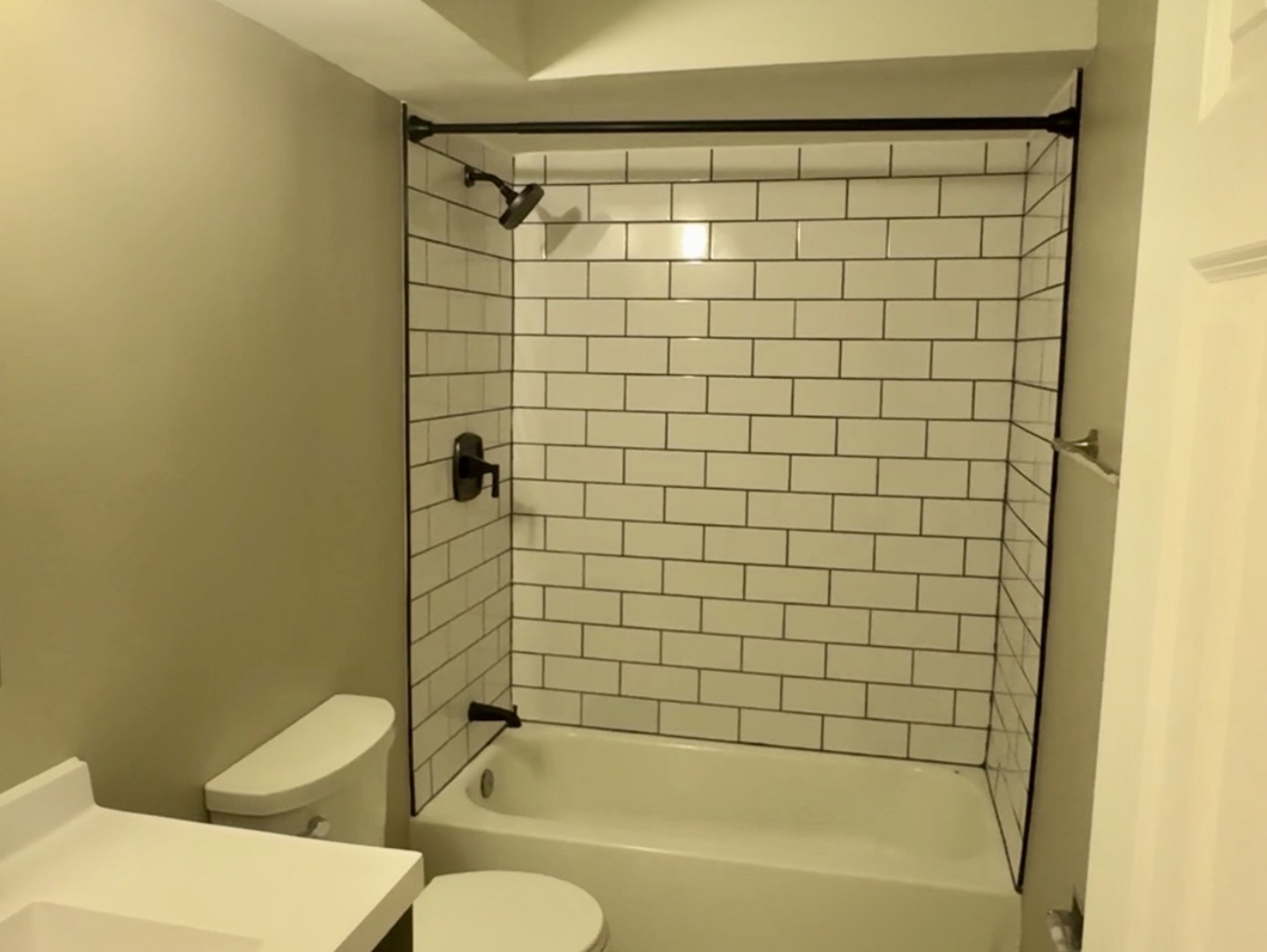 43 W Ann Street #2, Lombard, IL 60148