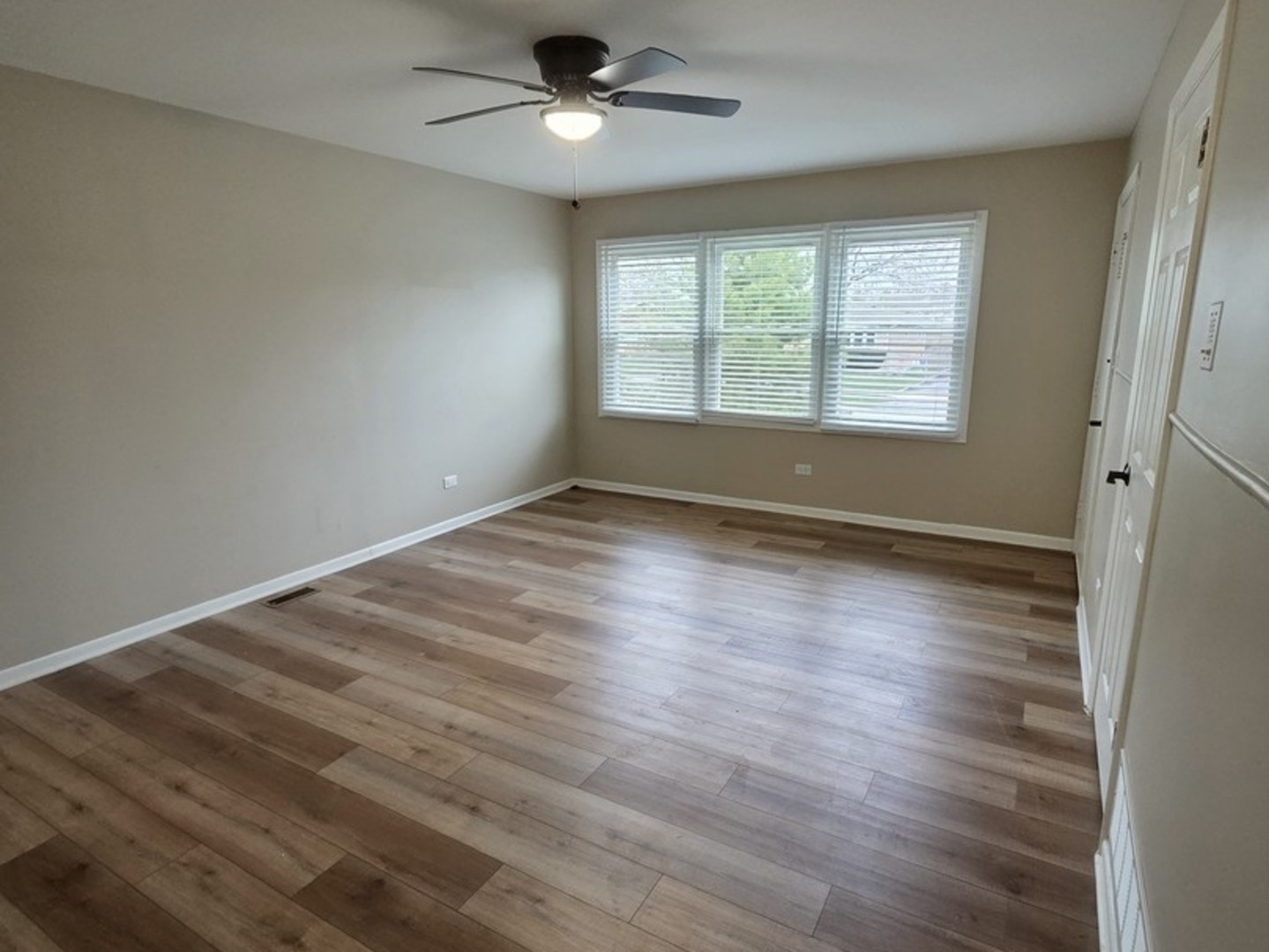 43 W Ann Street #2, Lombard, IL 60148