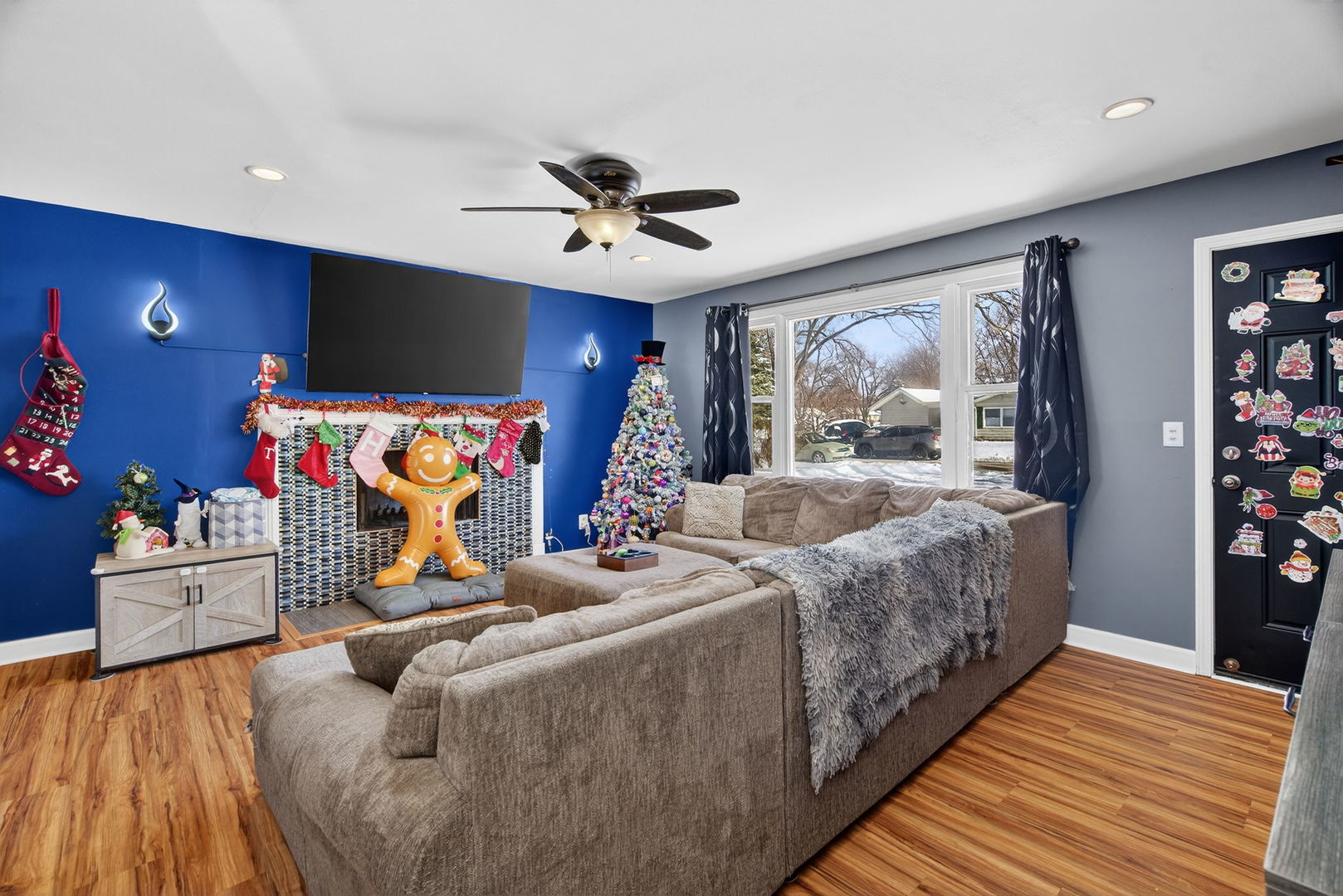 2550 Garden Court, Joliet, IL 60435