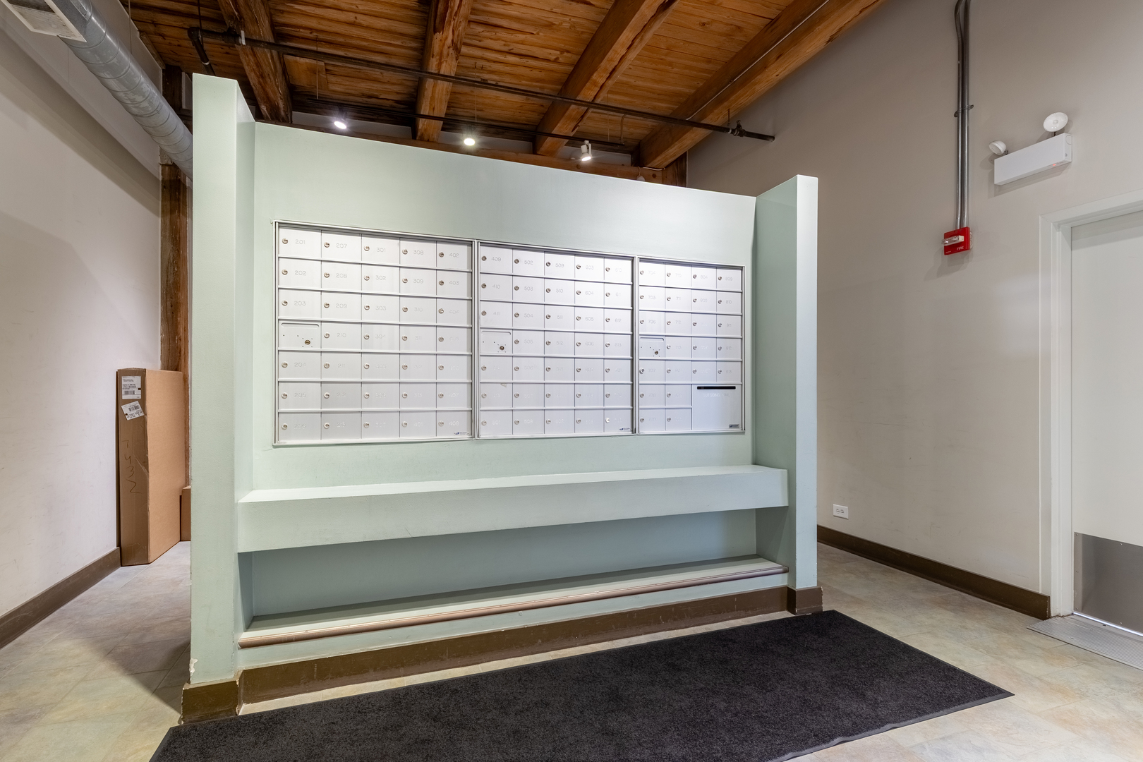 625 W Jackson Boulevard #402, Chicago, IL 60661