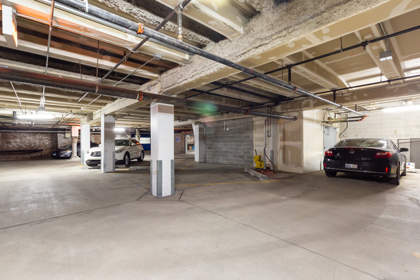 625 W Jackson Boulevard #402, Chicago, IL 60661
