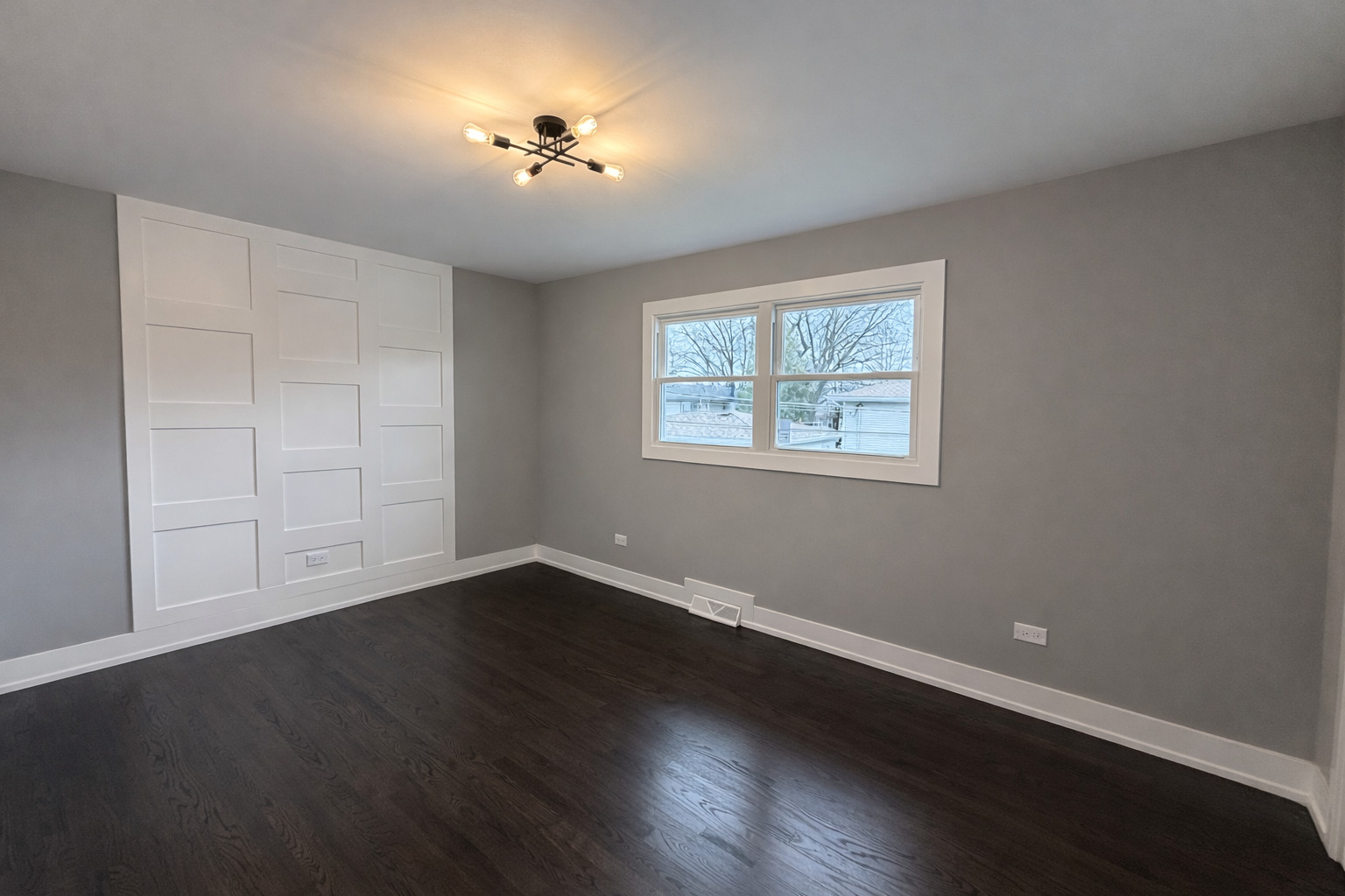 16755 Oleander Avenue, Tinley Park, IL 60477