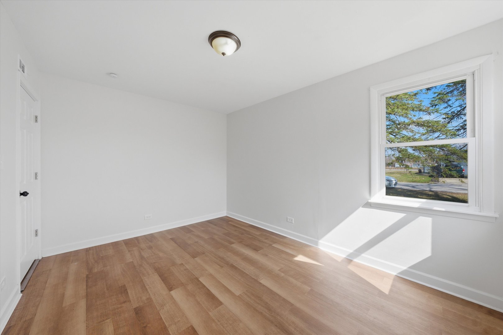 16608 Sawyer Avenue, Markham, IL 60428