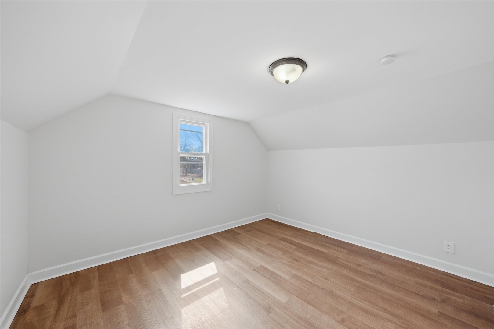 16608 Sawyer Avenue, Markham, IL 60428