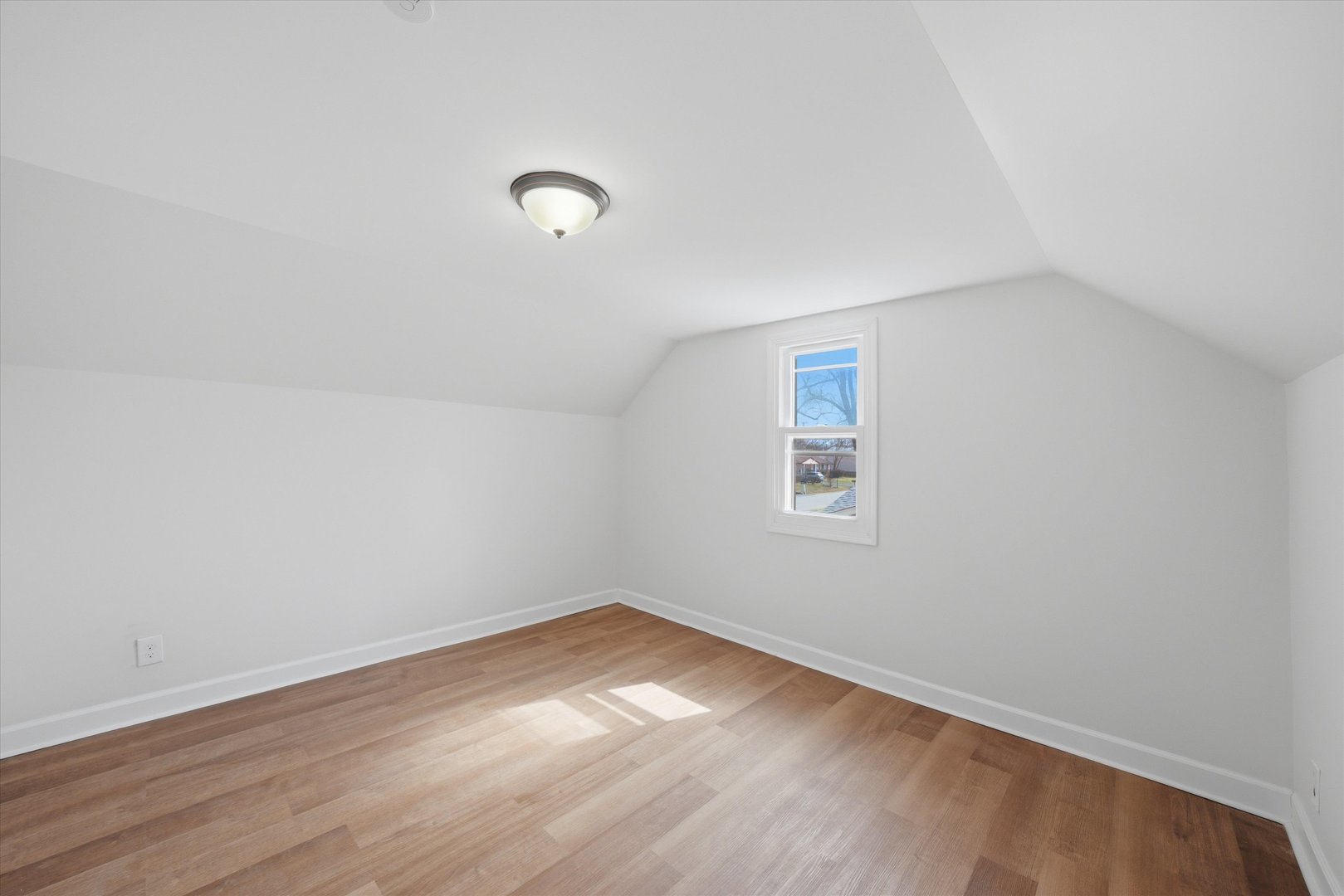 16608 Sawyer Avenue, Markham, IL 60428