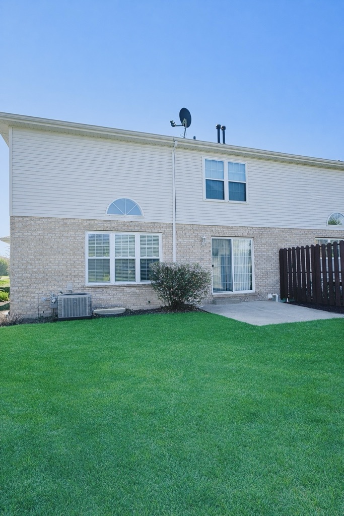 19245 Tramore Lane, Mokena, IL 60448