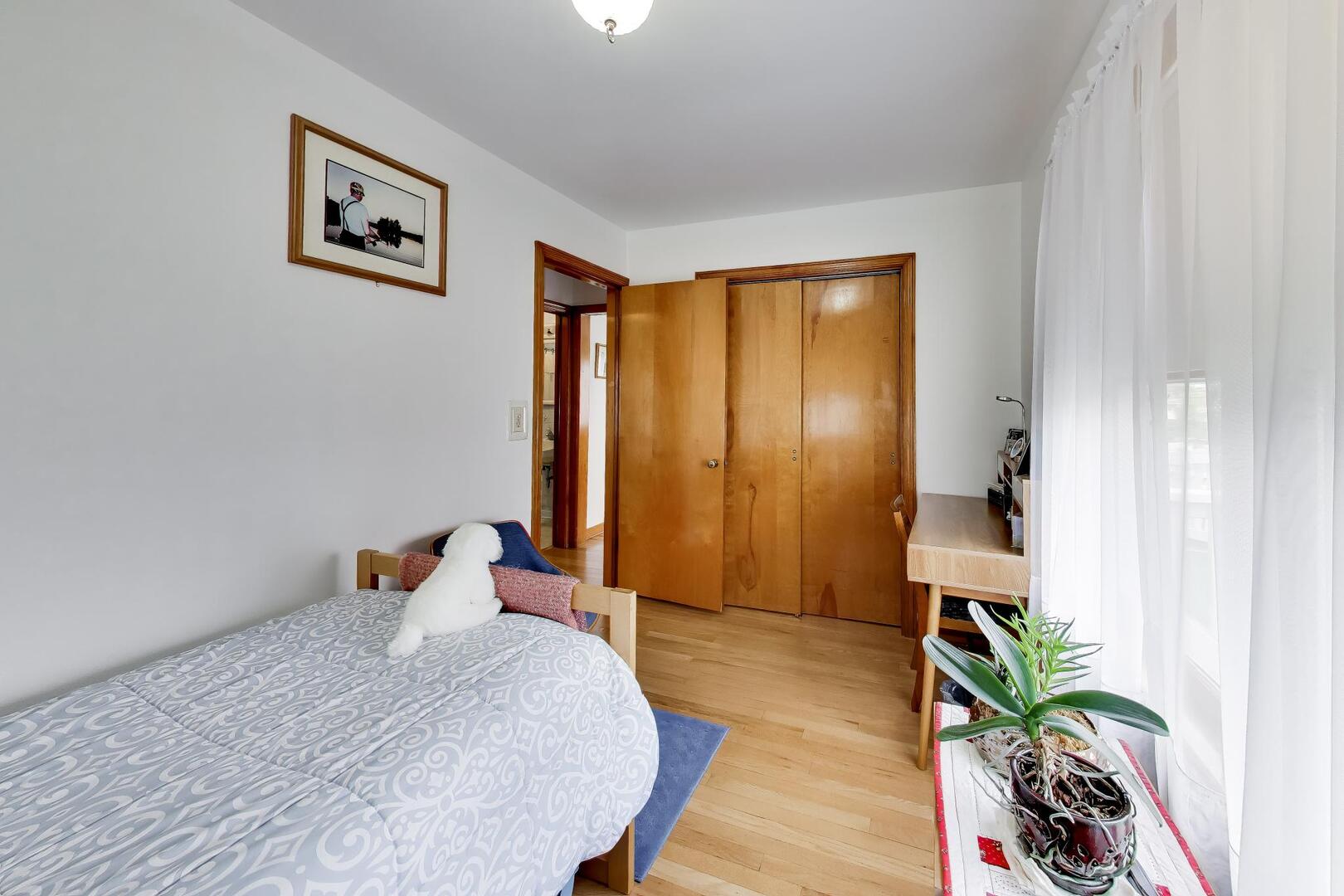 311 Elm Street, Glen Ellyn, IL 60137