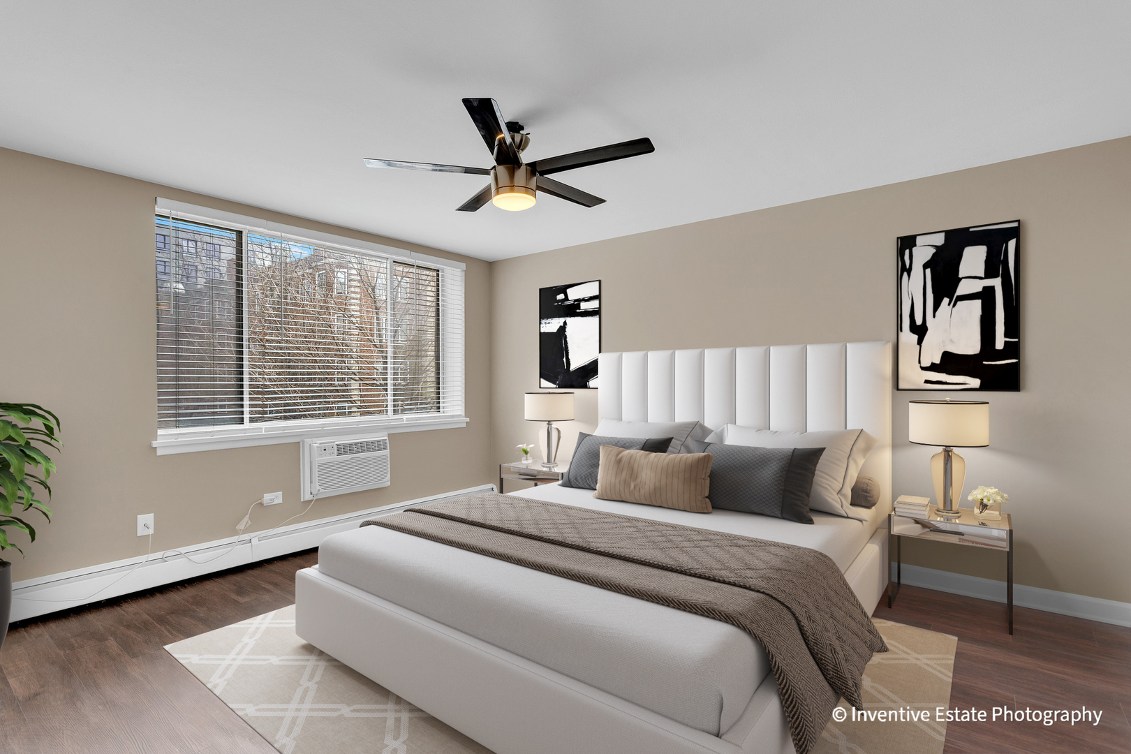 201 S Maple Avenue #111, Oak Park, IL 60302