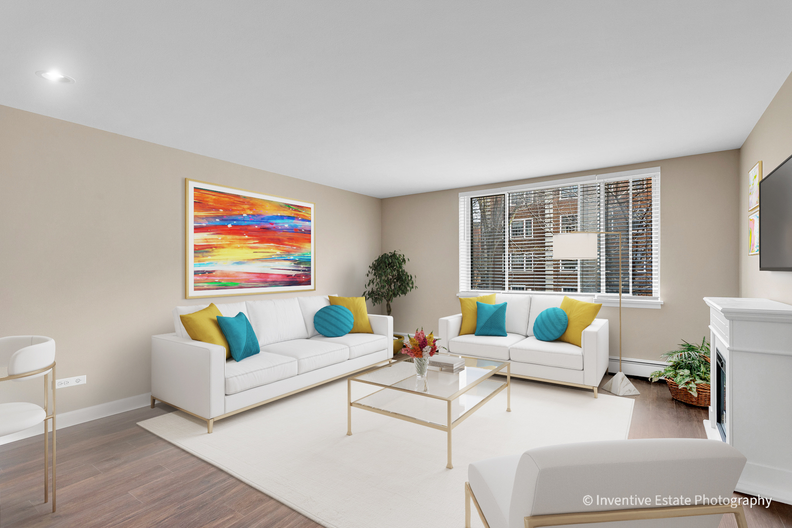 201 S Maple Avenue #111, Oak Park, IL 60302