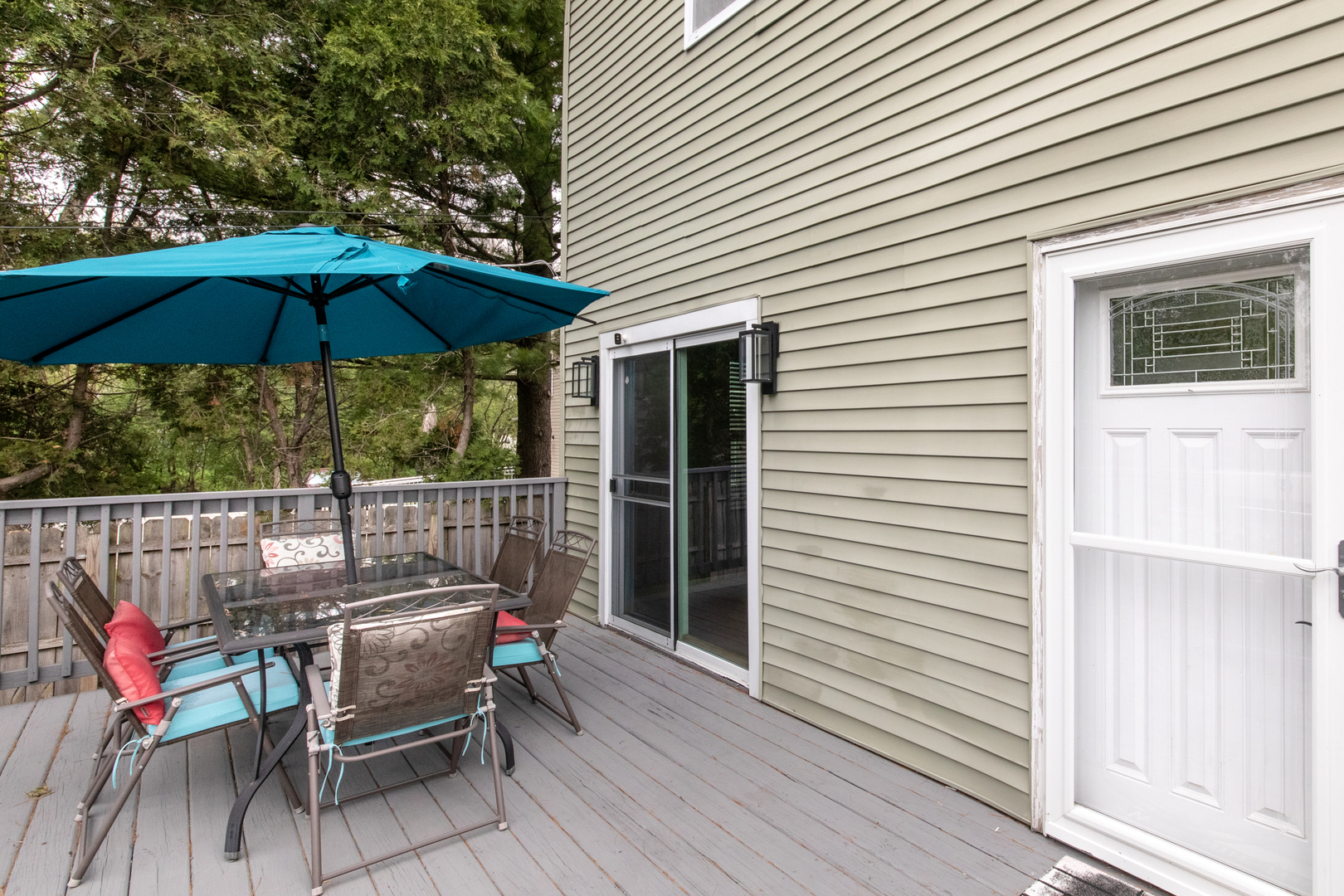 2415 Maple Avenue, Downers Grove, IL 60515