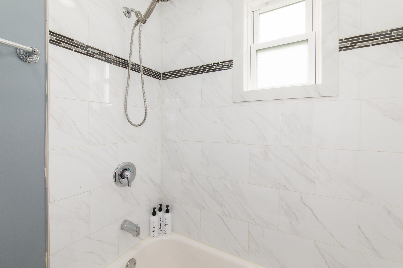 2415 Maple Avenue, Downers Grove, IL 60515