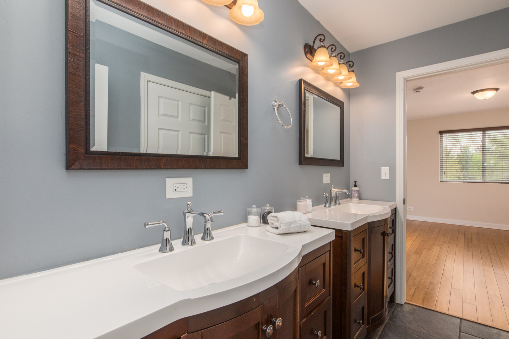 2415 Maple Avenue, Downers Grove, IL 60515