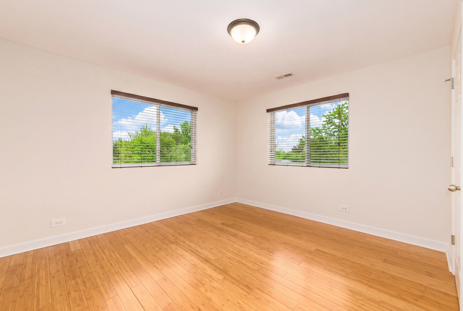 2415 Maple Avenue, Downers Grove, IL 60515