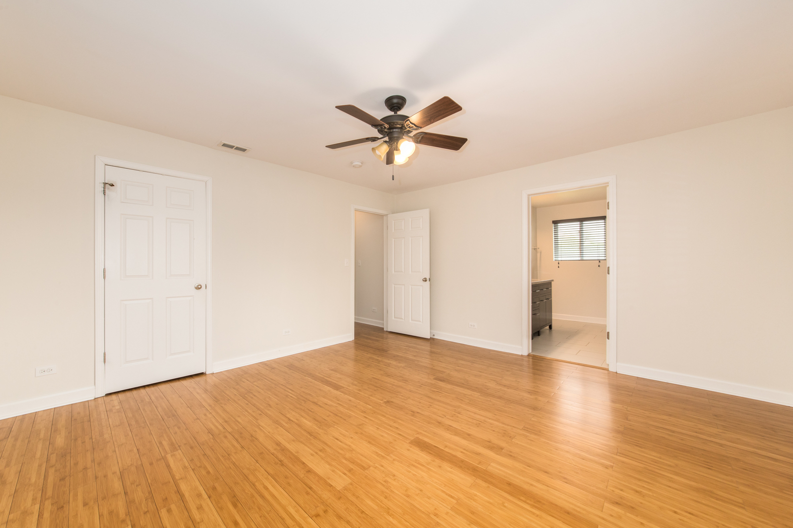 2415 Maple Avenue, Downers Grove, IL 60515