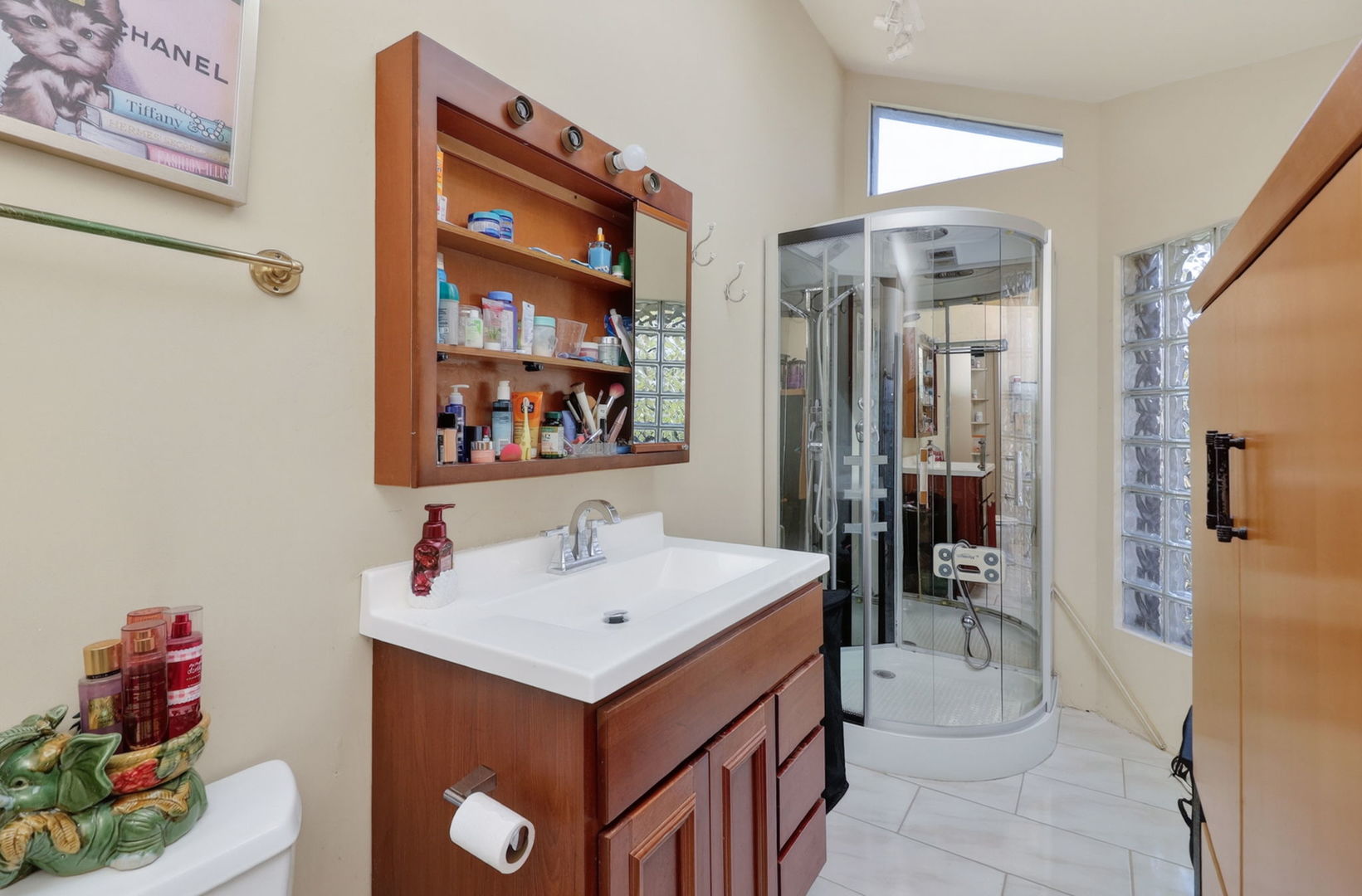 1170 Lancaster Court, Hoffman Estates, IL 60195