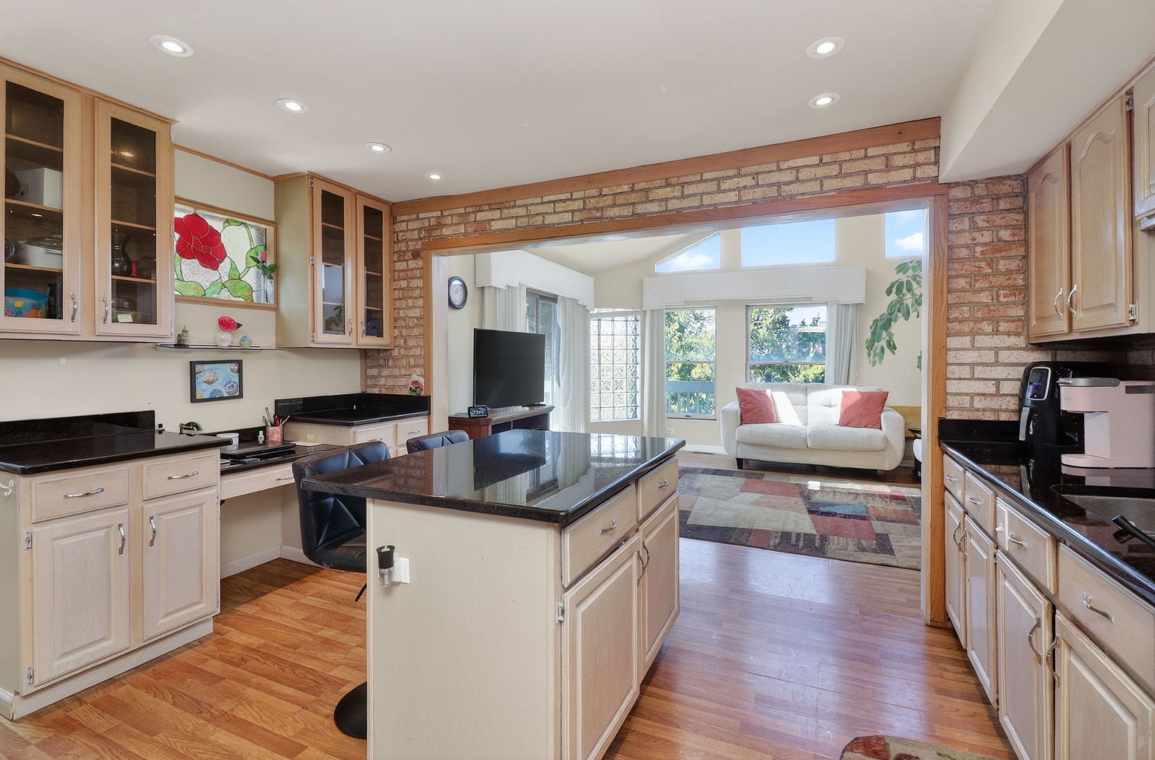 1170 Lancaster Court, Hoffman Estates, IL 60195