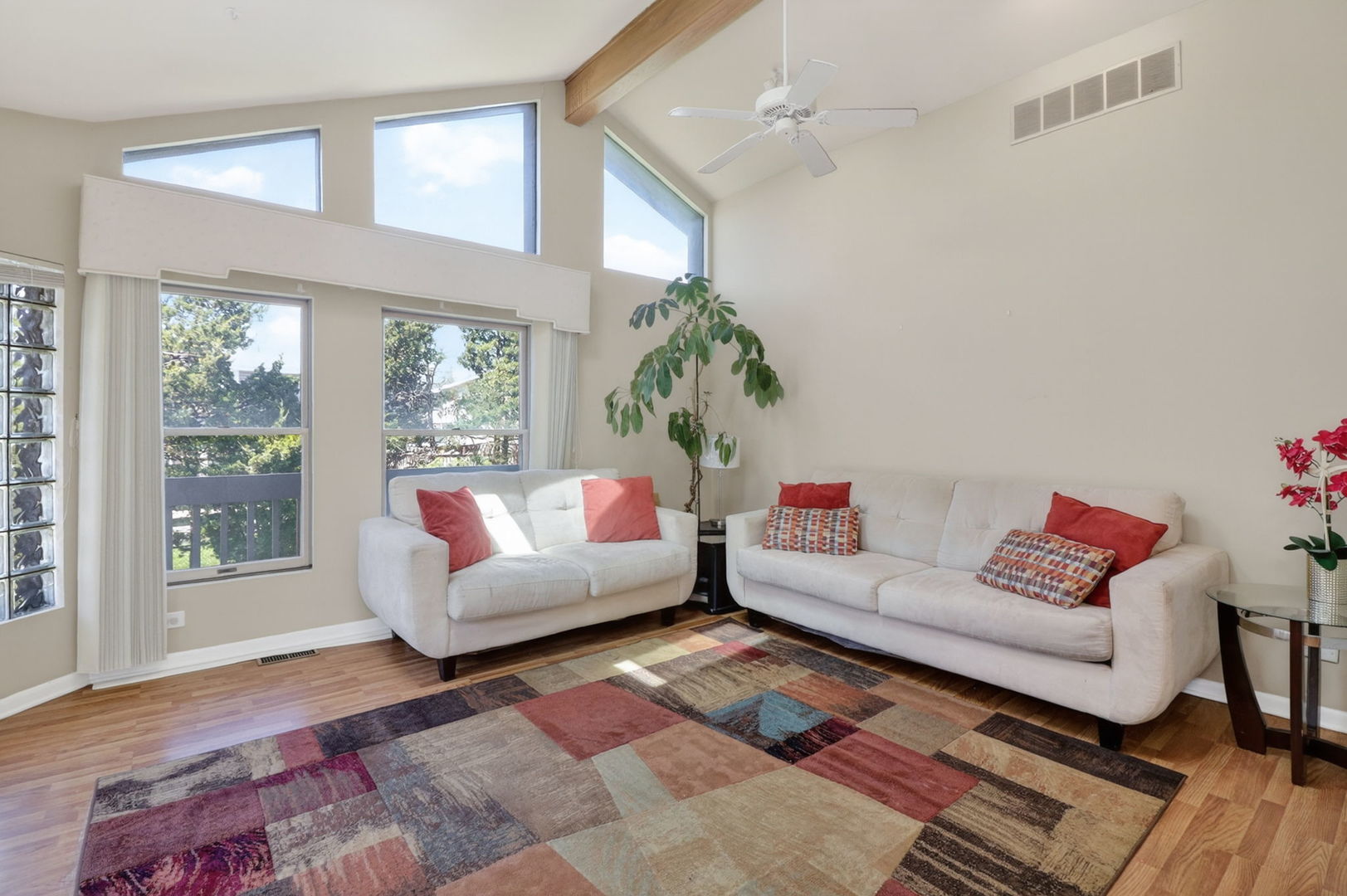 1170 Lancaster Court, Hoffman Estates, IL 60195