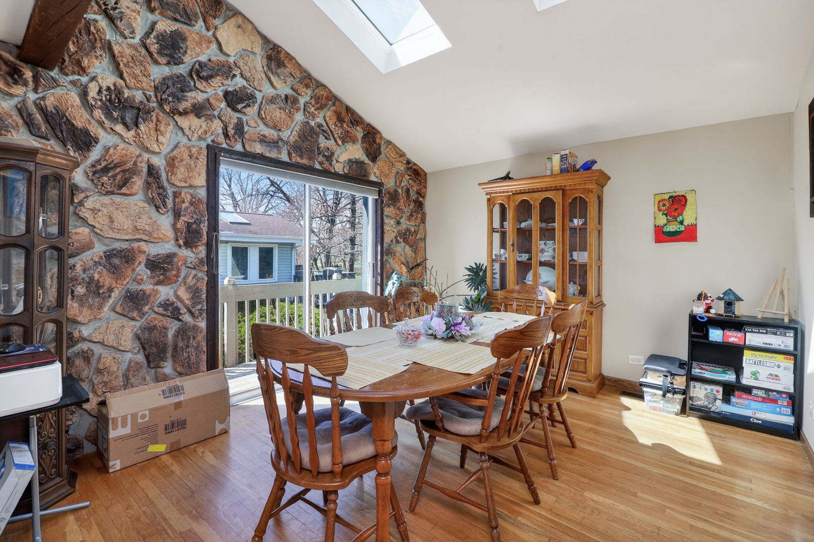 1170 Lancaster Court, Hoffman Estates, IL 60195