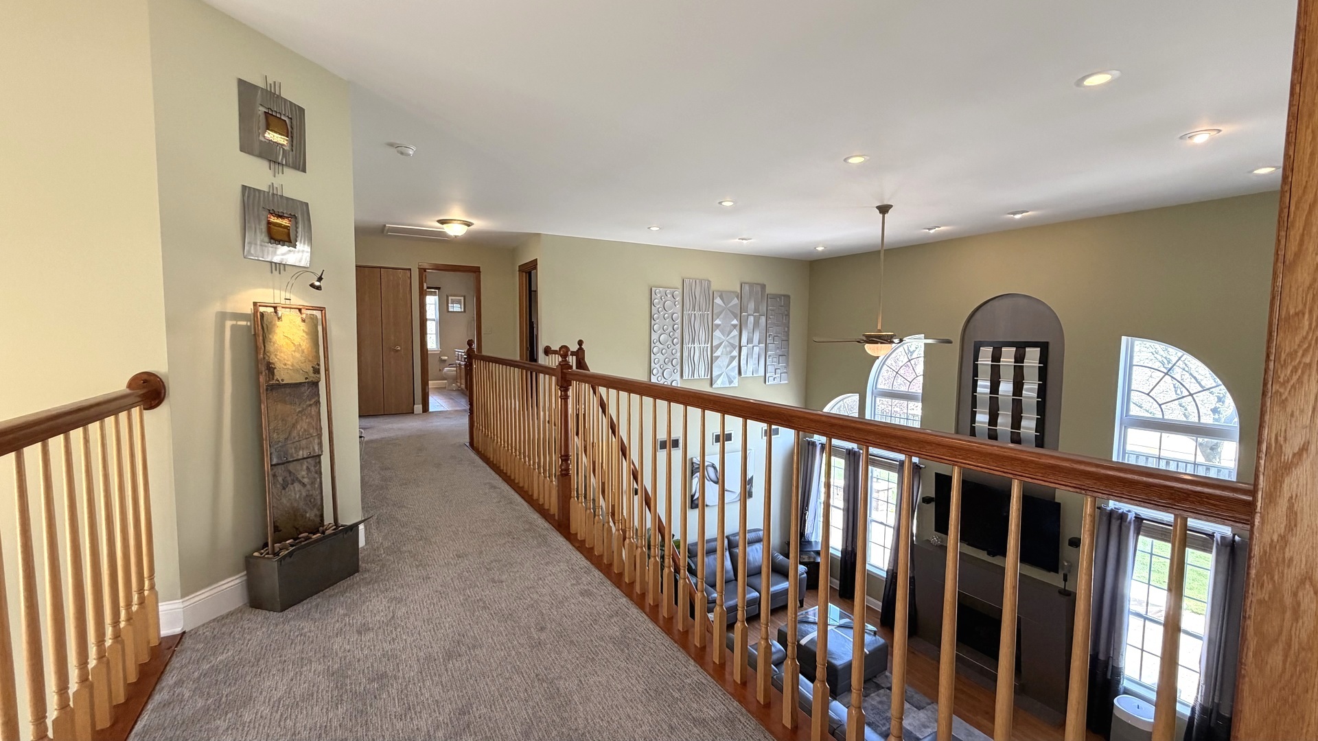 6 Glenview Court, Bolingbrook, IL 60490