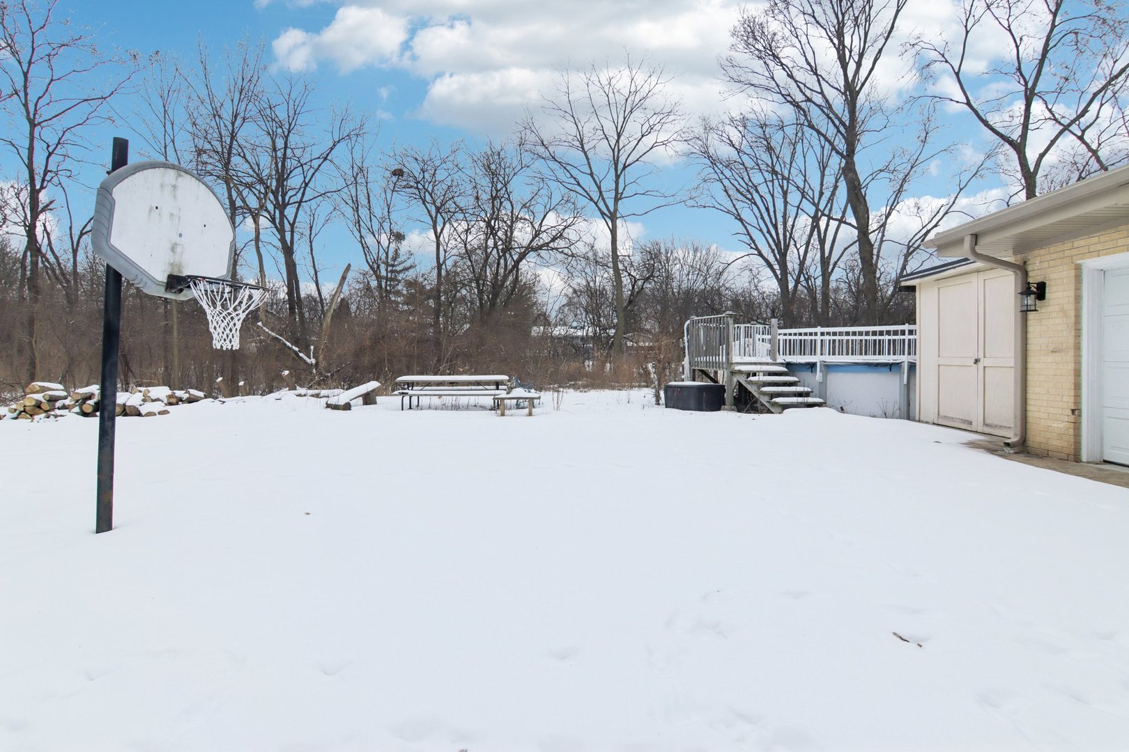 15134 Laramie Avenue, Oak Forest, IL 60452