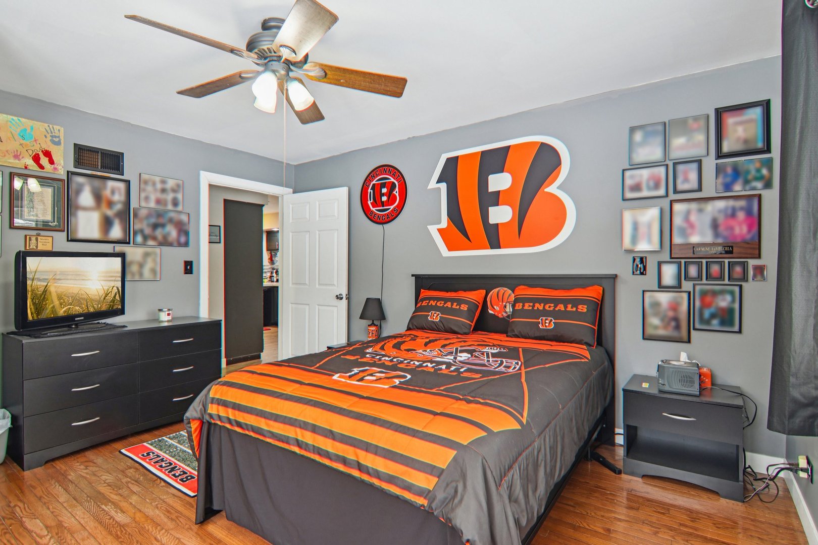 15134 Laramie Avenue, Oak Forest, IL 60452