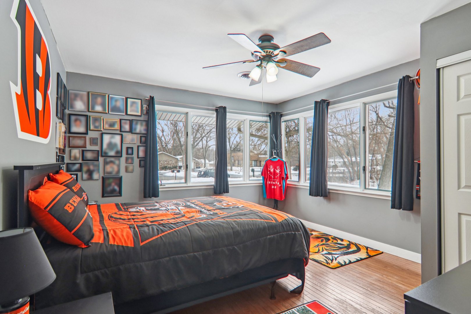 15134 Laramie Avenue, Oak Forest, IL 60452