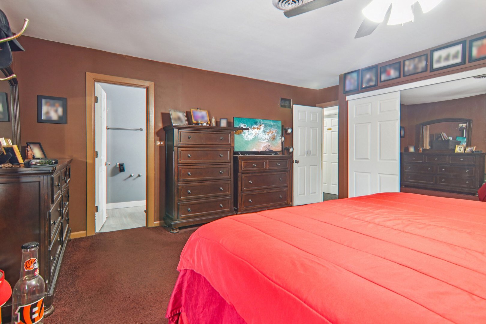 15134 Laramie Avenue, Oak Forest, IL 60452