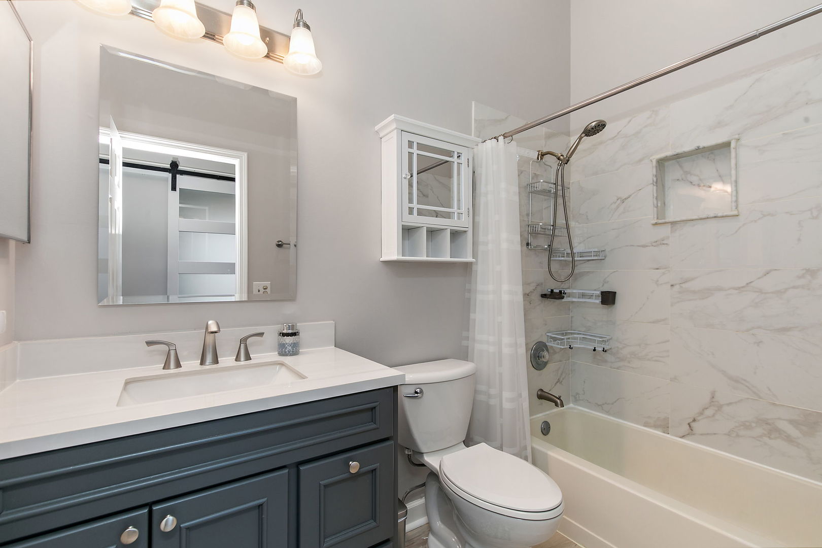 537 W Parkside Drive, Palatine, IL 60067