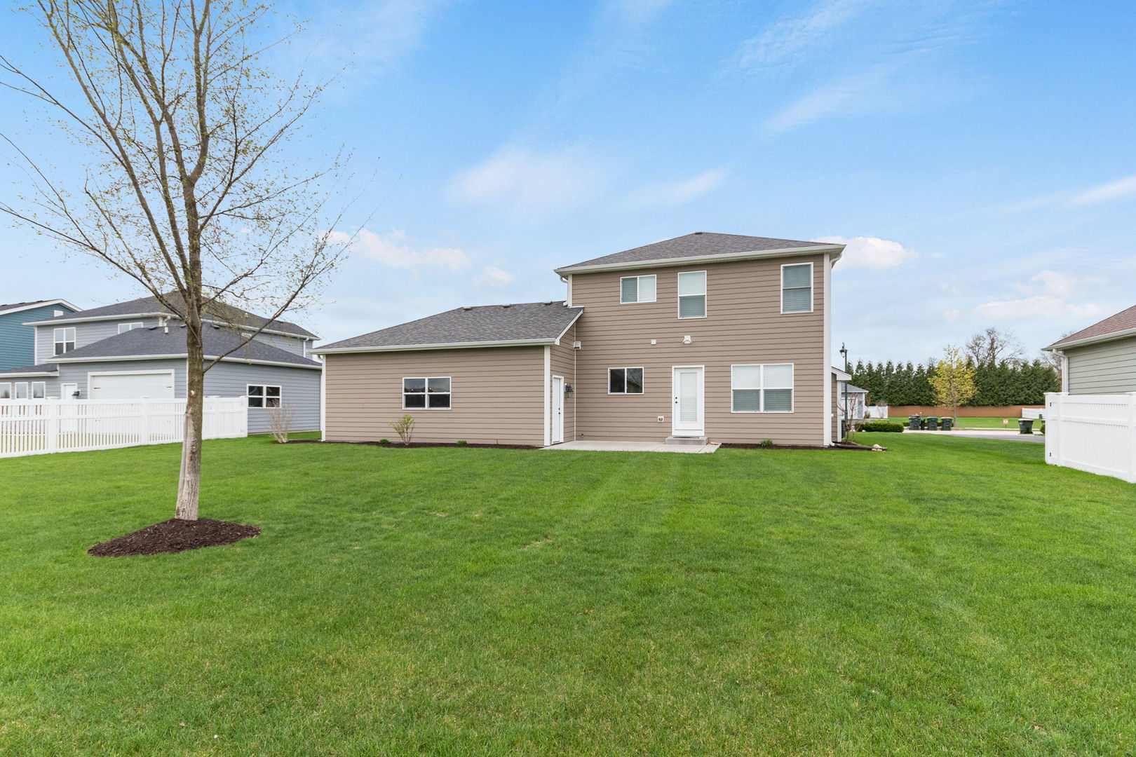 25224 W Town Center Circle, Channahon, IL 60410