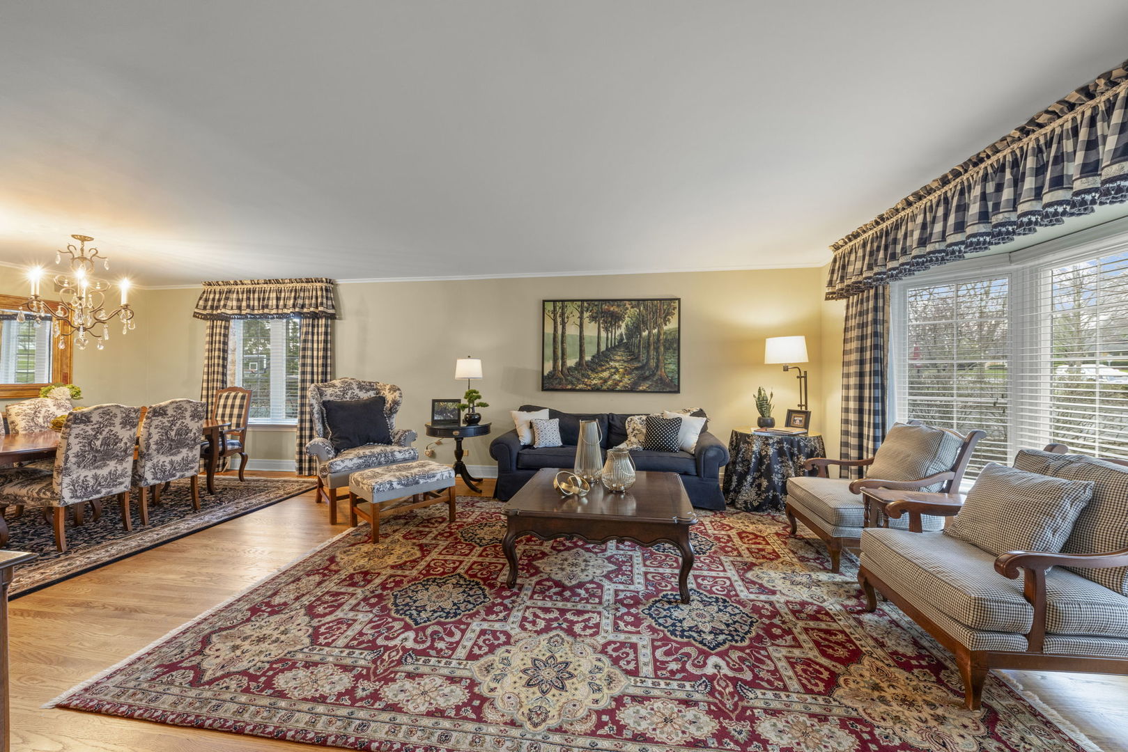 646 Highview Avenue, Glen Ellyn, IL 60137