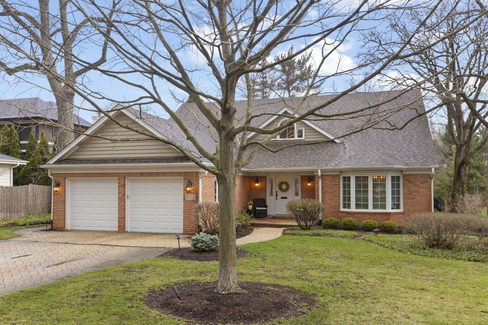 646 Highview Avenue, Glen Ellyn, IL 60137