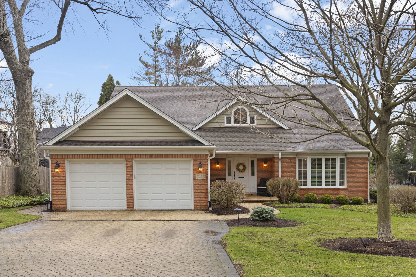 646 Highview Avenue, Glen Ellyn, IL 60137