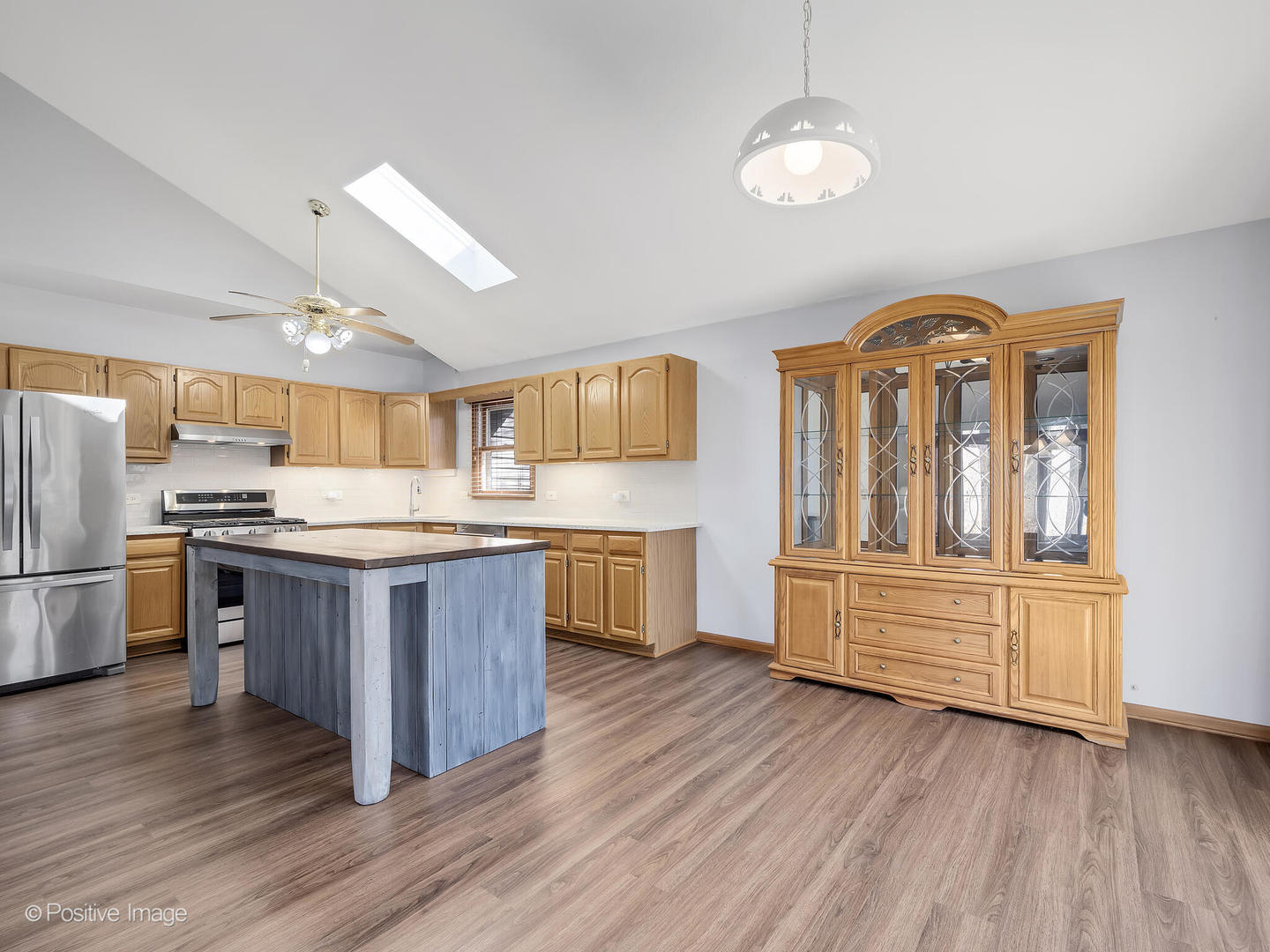 27W015 Manchester Road, Winfield, IL 60190