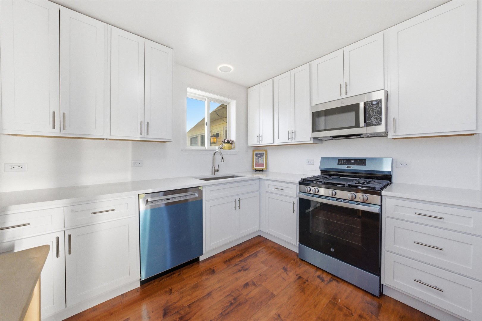 17531 Western Avenue, Homewood, IL 60430