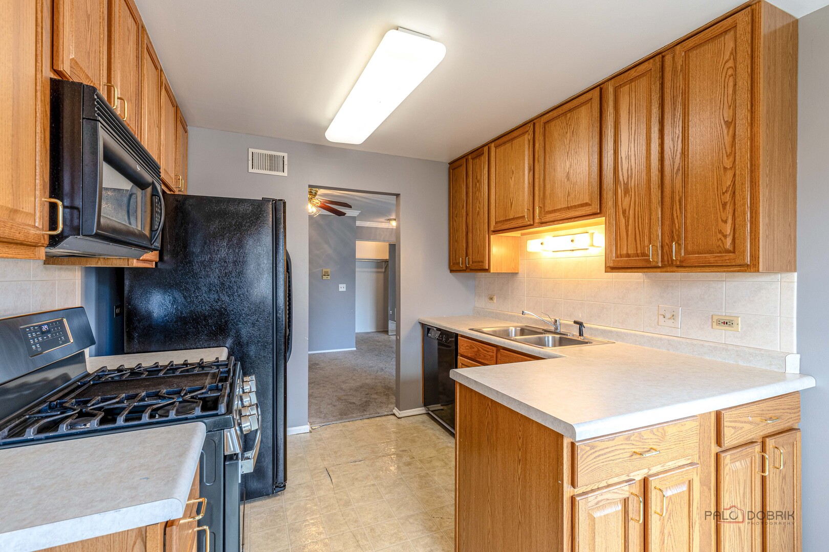 1107 Woodbury Lane #A2, Wheeling, IL 60090