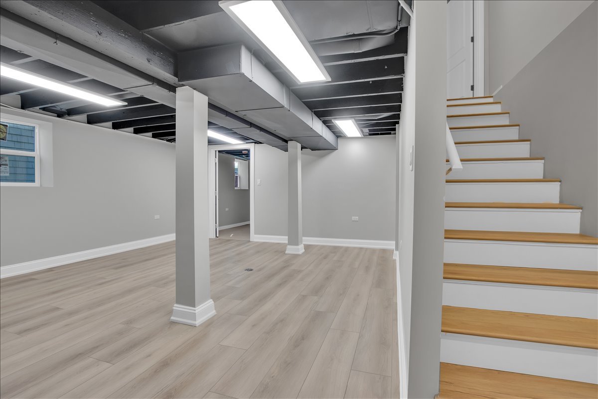 1527 Elgin Avenue, Forest Park, IL 60130